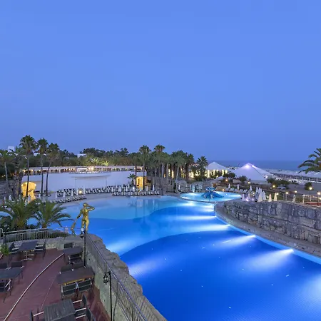 Otel Seven Seas Blue