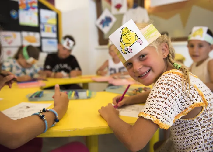 Seven Seas Blue מלון 5*