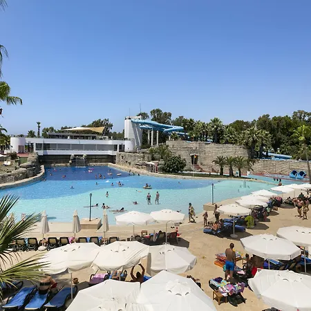 Seven Seas Blue Hotel Sidé