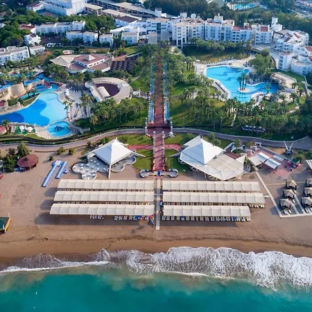Hotel Seven Seas Blue Side