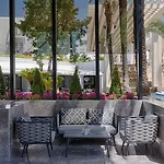 Hotel Seven Seas Blue