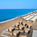 Hotel Seven Seas Blue