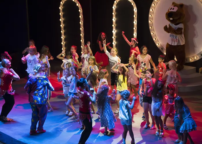 Seven Seas Blue ホテル シダ