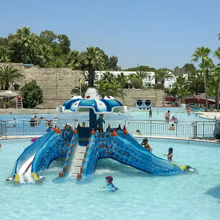 Seven Seas Blue Hotel