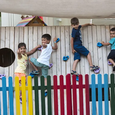 Hotel Seven Seas Blue