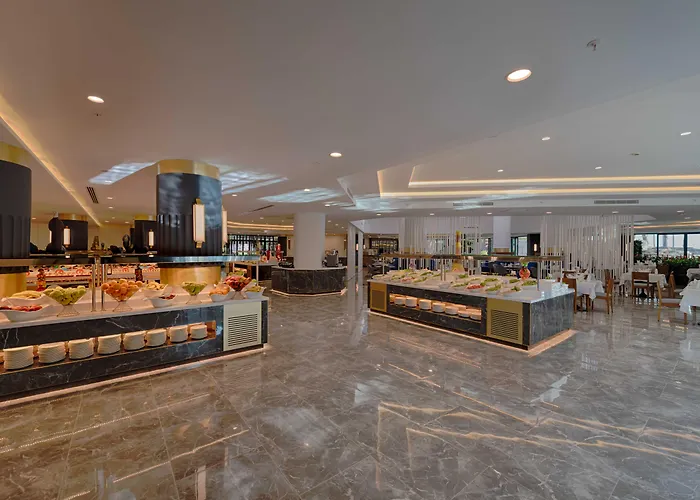 Seven Seas Blue Hotel