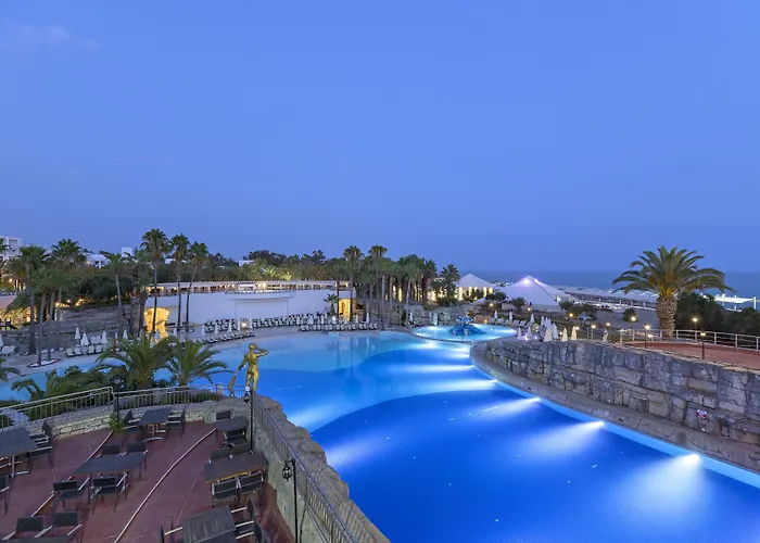 Hotel Seven Seas Blue